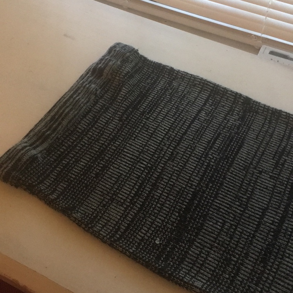 Below-knee Rib Knit Skirt